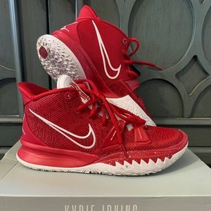 Kyrie Irving 7.5 Men’s